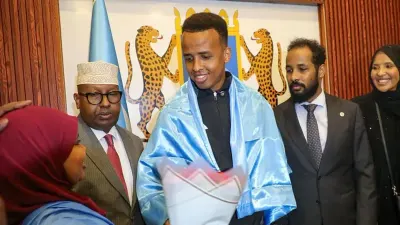 Árbitro somalí Omar Artan impedido de ingresar a EE.UU. para el Mundial
