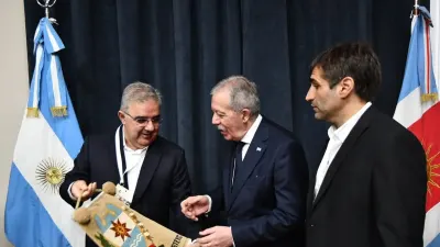 Raúl Jalil reivindicó las economías regionales en Santiago del Estero