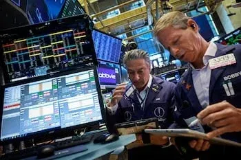 SpaceX debuta y expectativas de acuerdo EE. UU.-Irán empujan a Wall Street