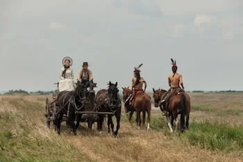Imágenes oficiales de "La casa de la pradera", el reboot de "La Familia Ingalls" en Netflix