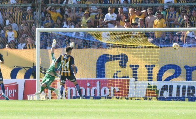 Súperliga: Unión goleó a Rosario Central.