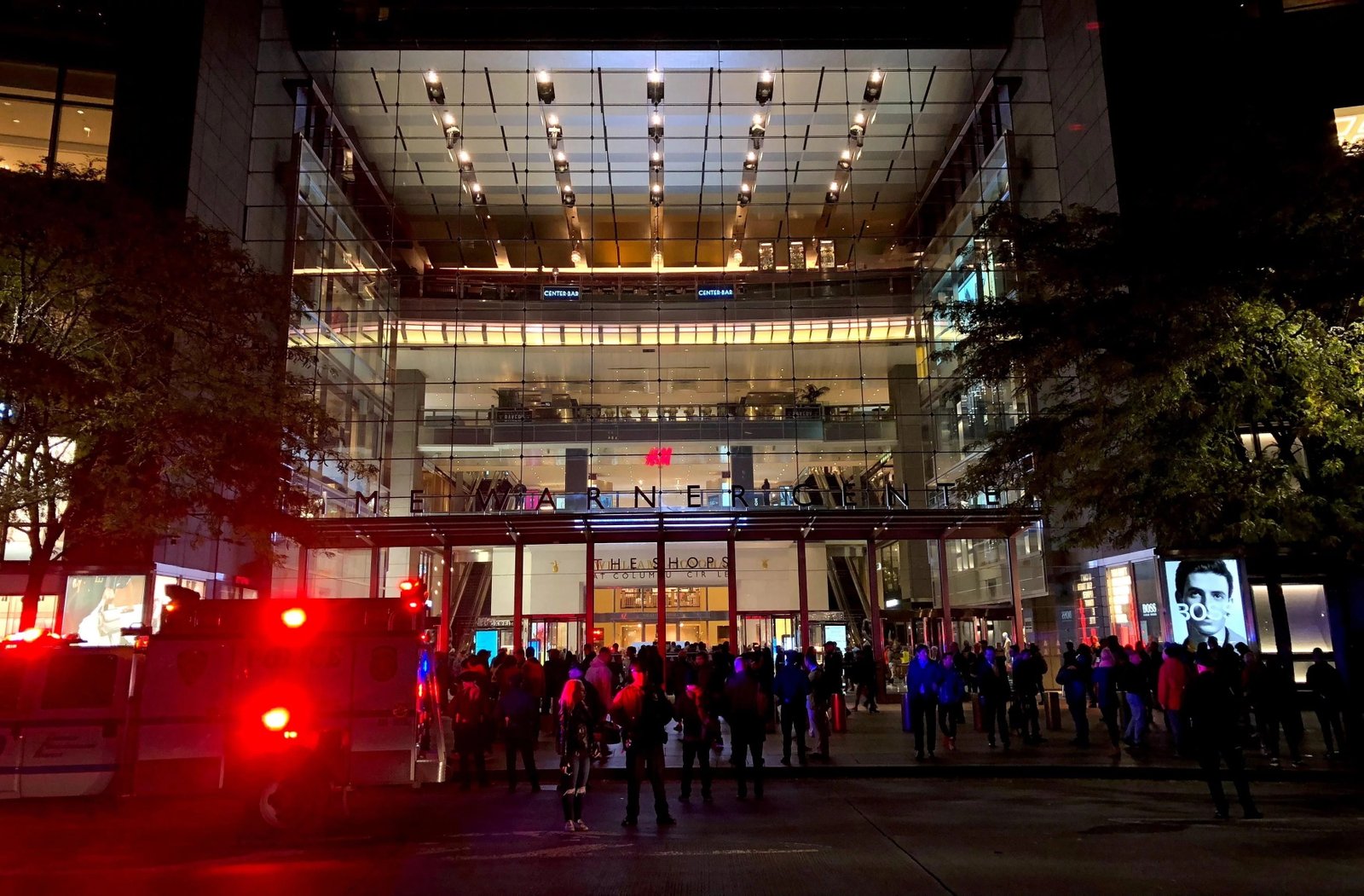 Evacuaron el edificio central de Time Warner en Nueva York por un paquete sospechoso