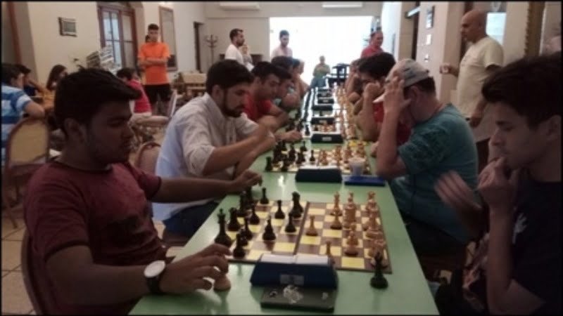 Catamarqueños se destacaron en el Torneo Internacional de ajedrez en Termas de Río Hondo.