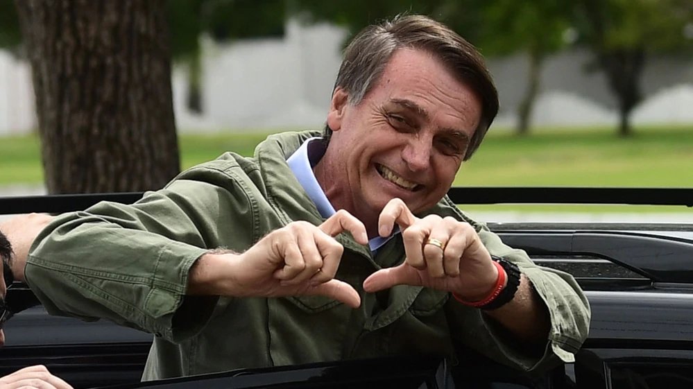 Brasil: Bolsonaro ya festeja como nuevo presidente
