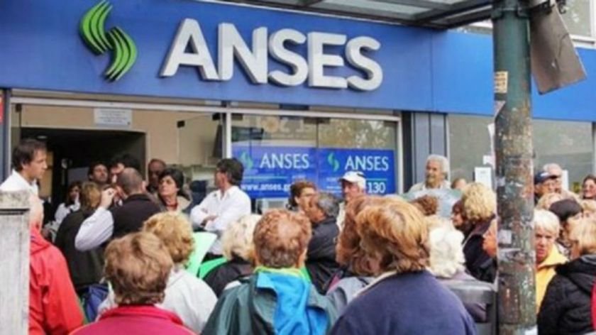 Detalles sobre el bono de fin de año para jubilados y pensionados