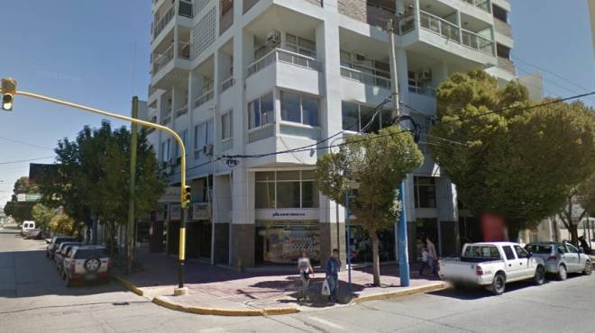 Río Negro: Conoció a una mujer en el banco y la invitó a su casa pero ella le robó