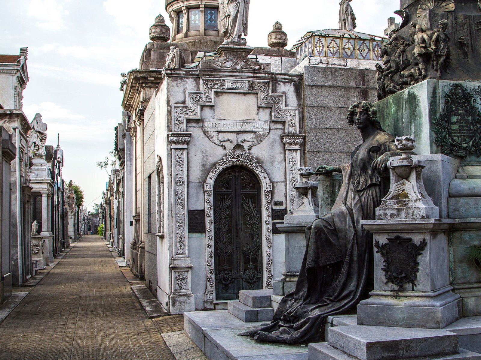 Buenos Aires: explosión en el cementerio de Recolecta