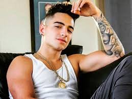 Un preso denunció que lo torturaron haciéndole escuchar siete días seguidos temas de Maluma