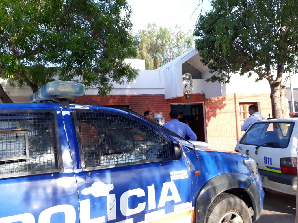 Policías y parteros: Nació una bebé dentro de un patrullero en Catamarca