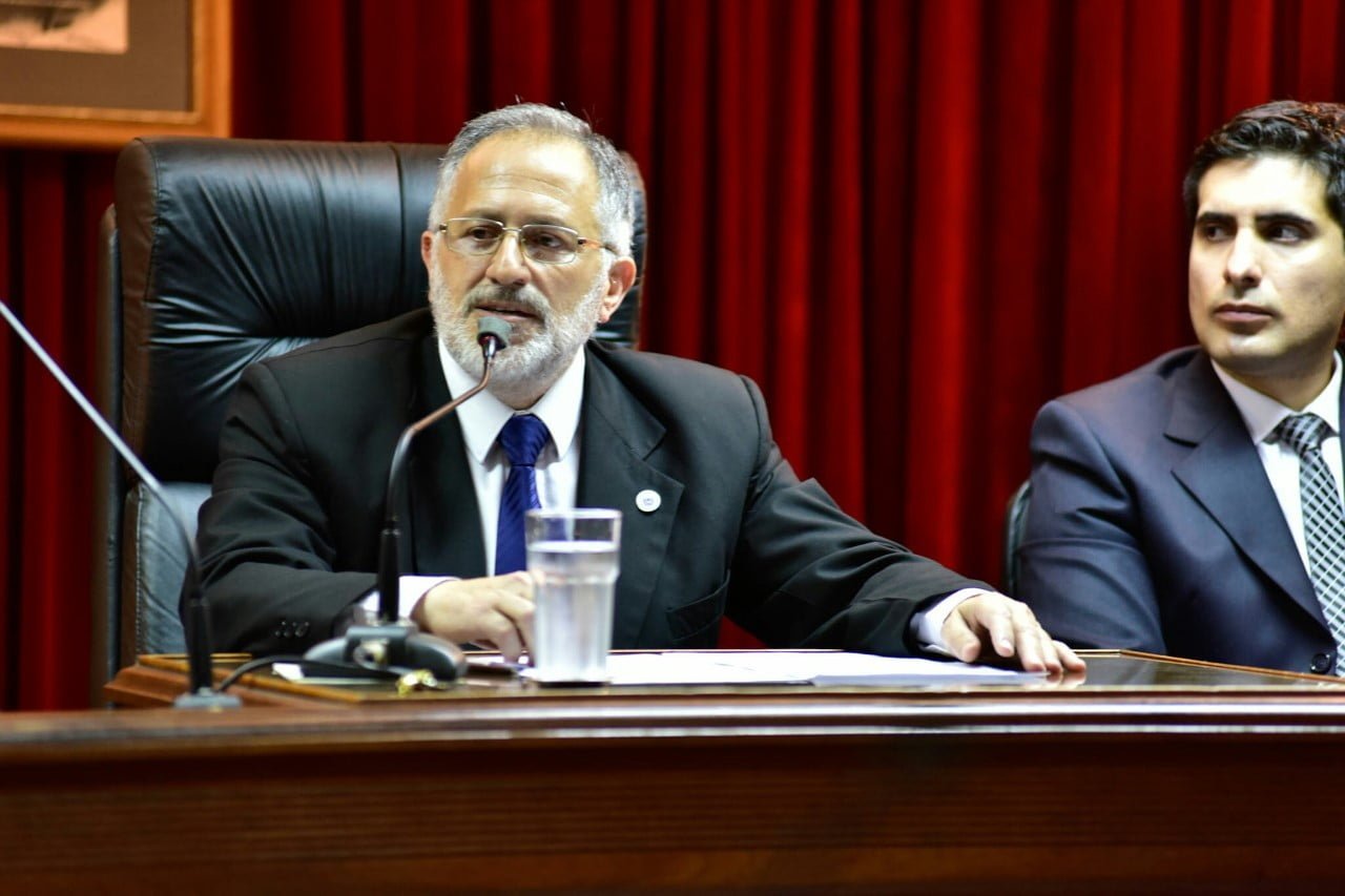 Solá Jais seguirá presidiendo el Senado