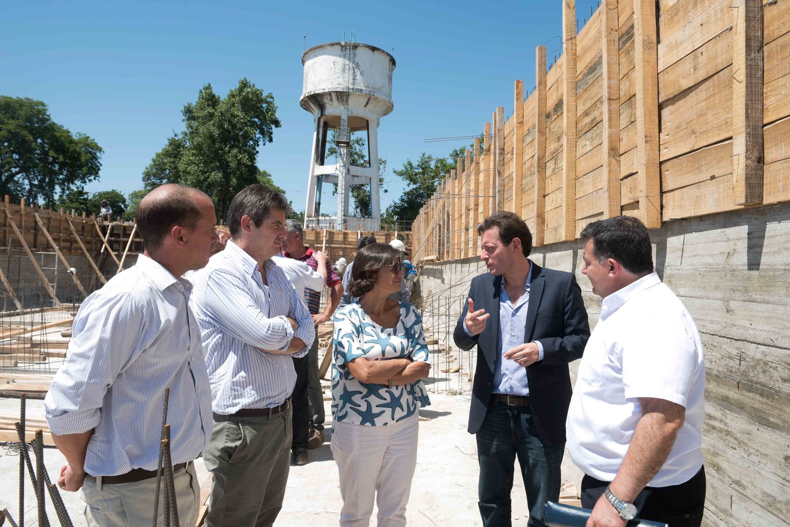 Avanza la obra del Acueducto Oeste que solucionará la provisión de agua en Capital