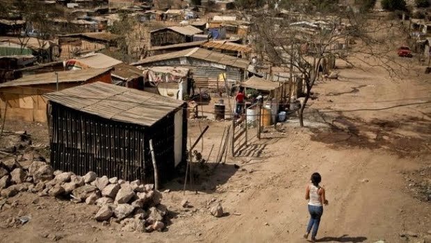 Según la UCA creció un 33,6% la pobreza en la Argentina y es la más alta de la década