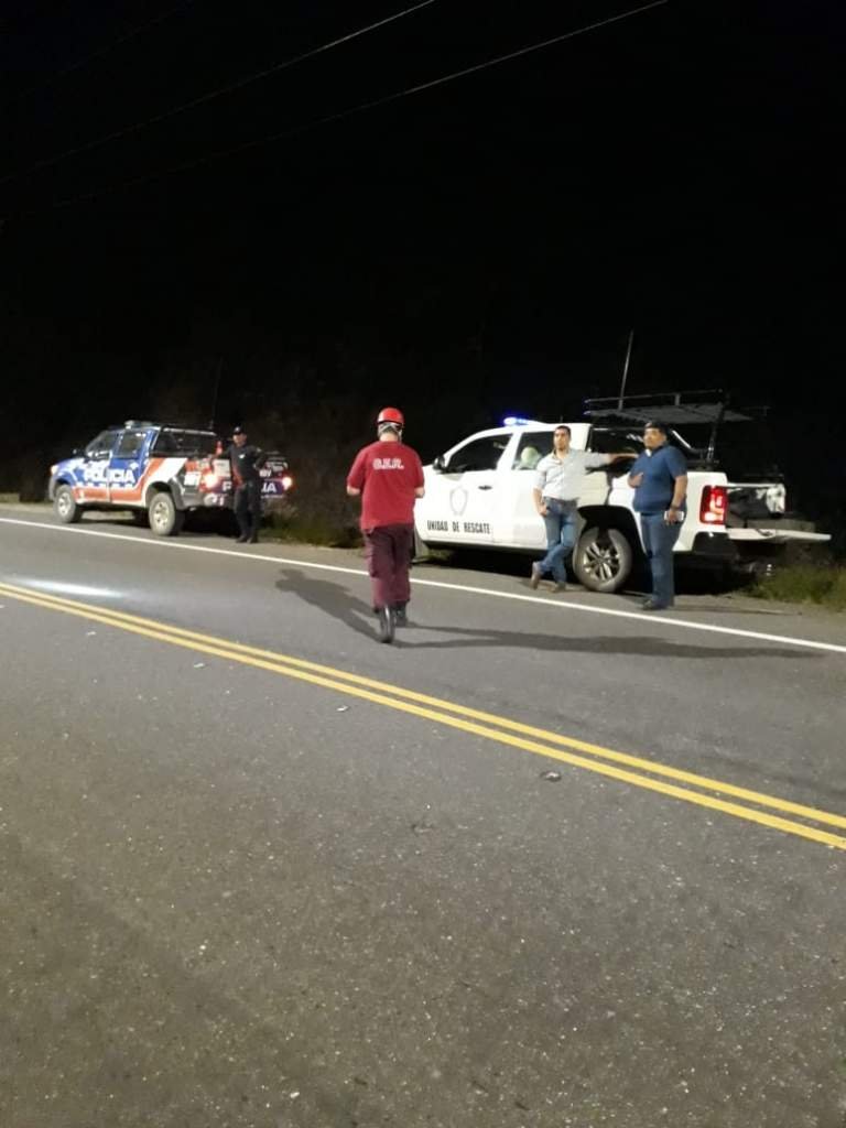 Rescatan a dos jóvenes en la Quebrada de Moreira