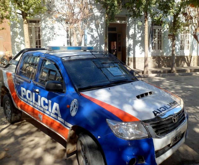 Andalgalá: Agredió a su pareja, y la maniató en el baúl de un auto