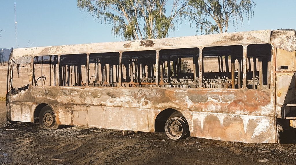 Investigan incendio de cuatro colectivos de Ersa en Córdoba