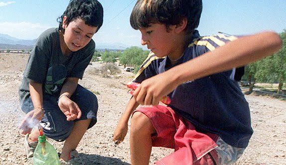 Pese a la prohibición, hubo pirotecnia sonora, pero sigue la tendencia en baja