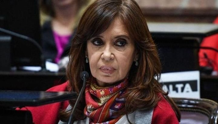 Confirman el procesamiento de Cristina Kirchner en la causa de los cuadernos