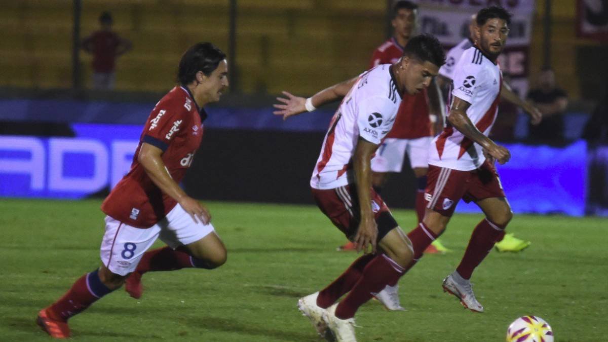 River sigue «dulce»: 1 a 0 a Nacional con un enorme Armani