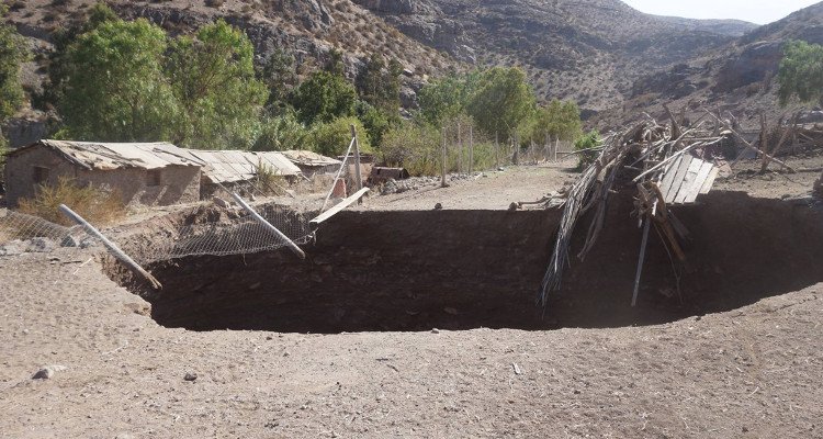 Hombre perdió todo: socavón se «tragó» una casa y 9 animales tras terremoto en región de Coquimbo