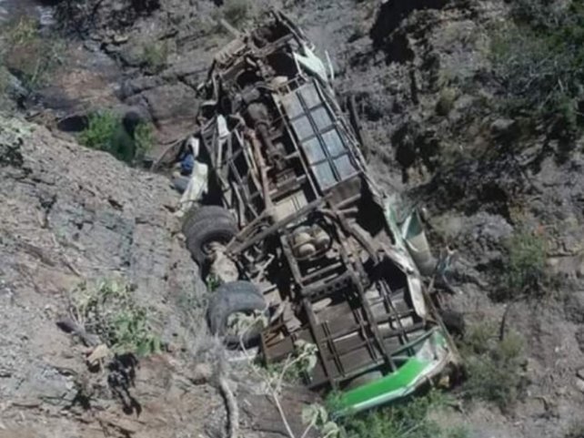 Dolor por la muerte de cuatro futbolistas argentinos en un accidente en Bolivia