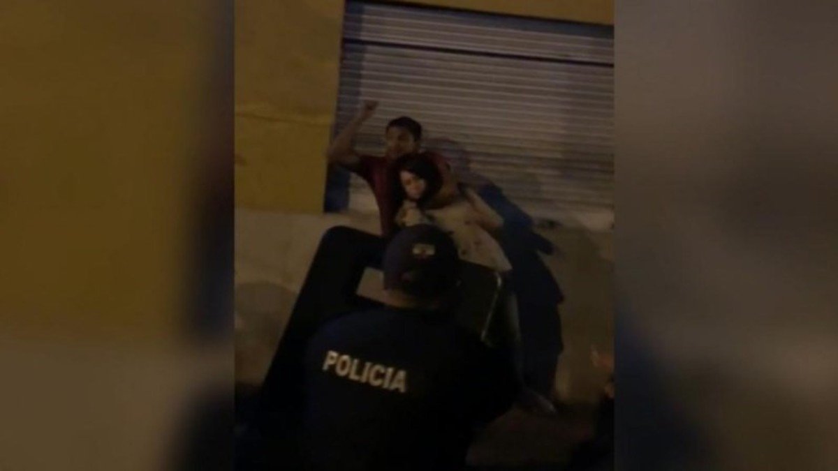 Indignación en Ecuador por el femicidio de una embarazada en plena calle
