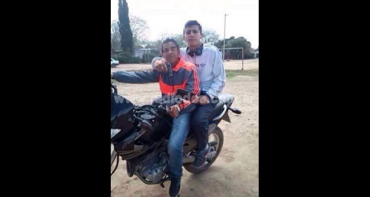 Desmienten veracidad de una foto de dos supuestos motochorros de Catamarca