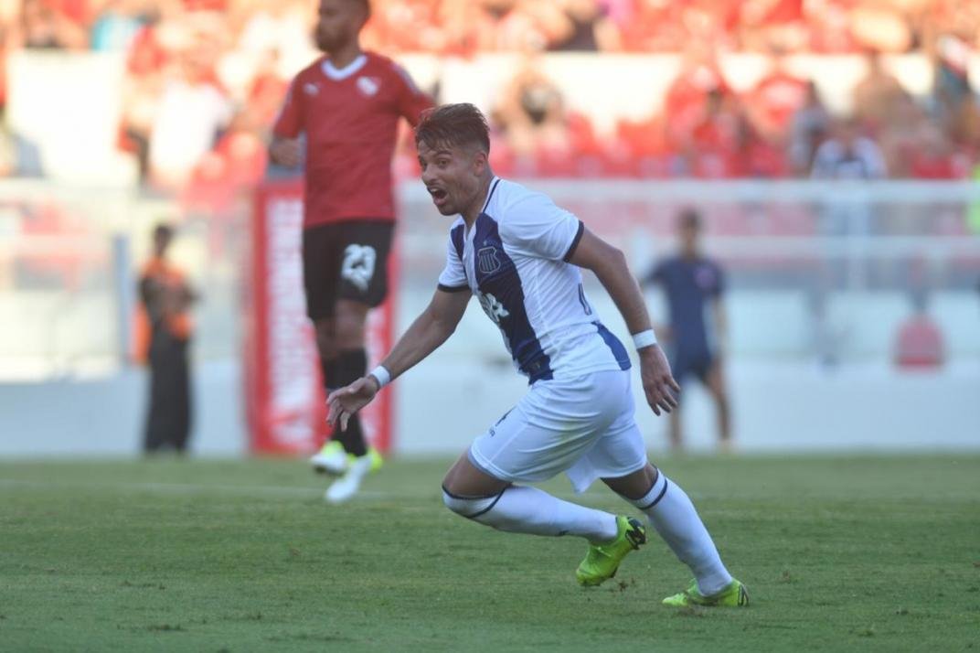 Talleres se llevó un empate de oro en Avellaneda ante Independiente