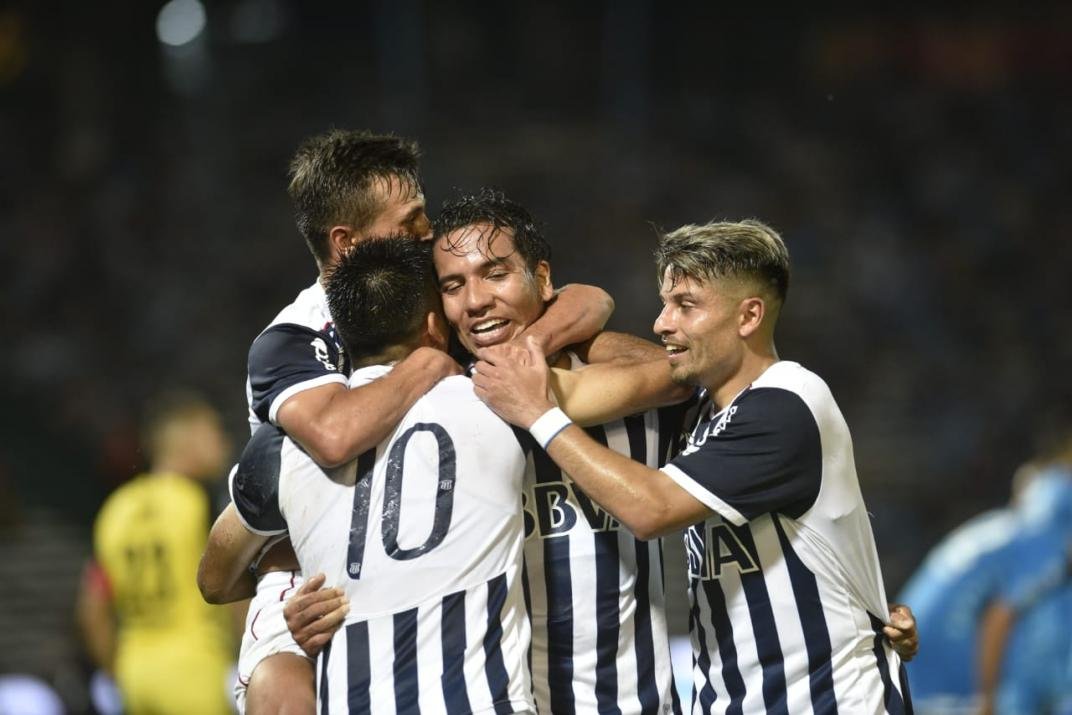 Talleres le ganó a Belgrano 2-0 con goles de Dayro Moreno