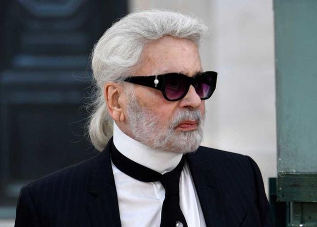 Murió Karl Lagerfeld el director de Chanel y genio de la moda