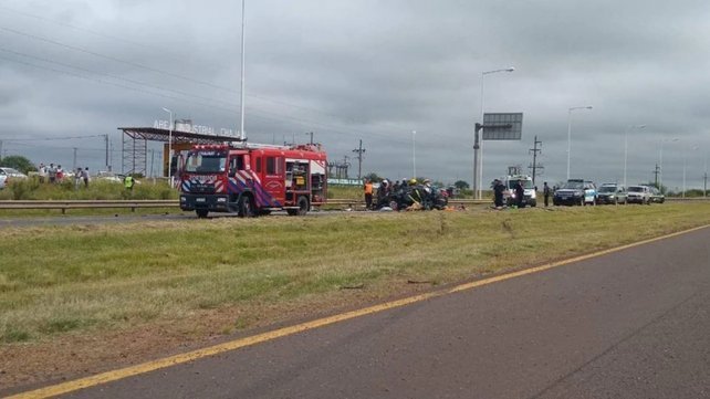 Murió un matrimonio en un accidente y las hijas de 6 y 9 están en grave estado