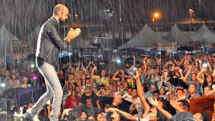 Abel Pintos reveló por qué lloró cuando cantó «Cien años»