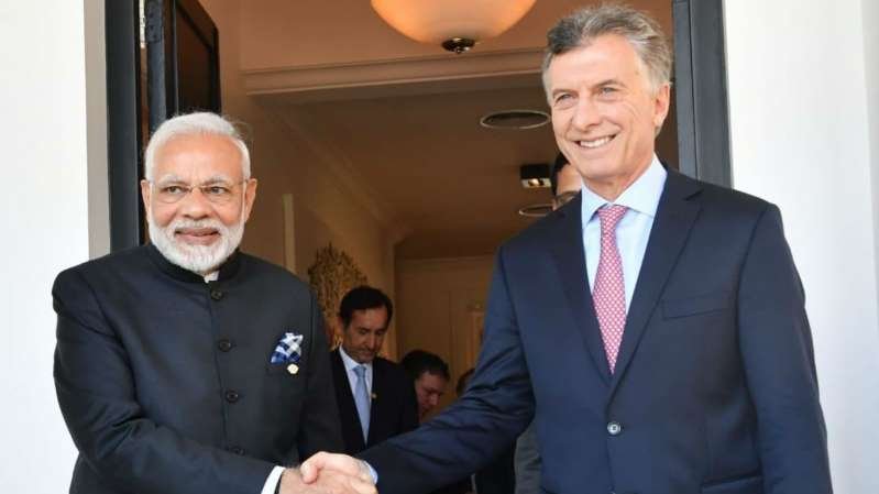 Macri busca inversiones en su gira por India y Vietnam