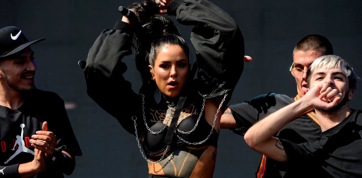 El accidentado debut de Candelaria Tinelli en Lollapalooza 2019