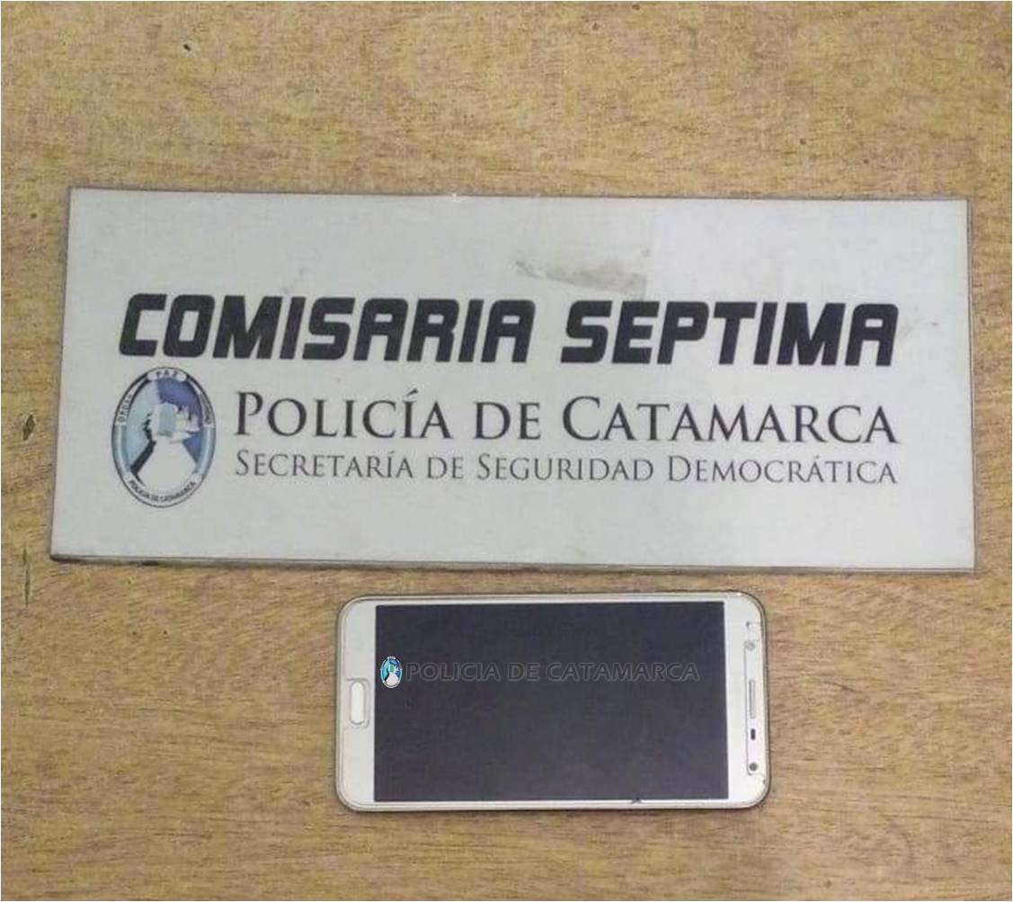 Aprehenden a un joven y recuperan un teléfono celular sustraído
