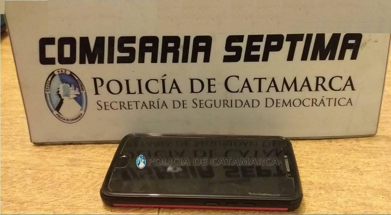 Aprehenden a un arrebatador y recuperan un teléfono celular sustraído en el sector norte de la Capital