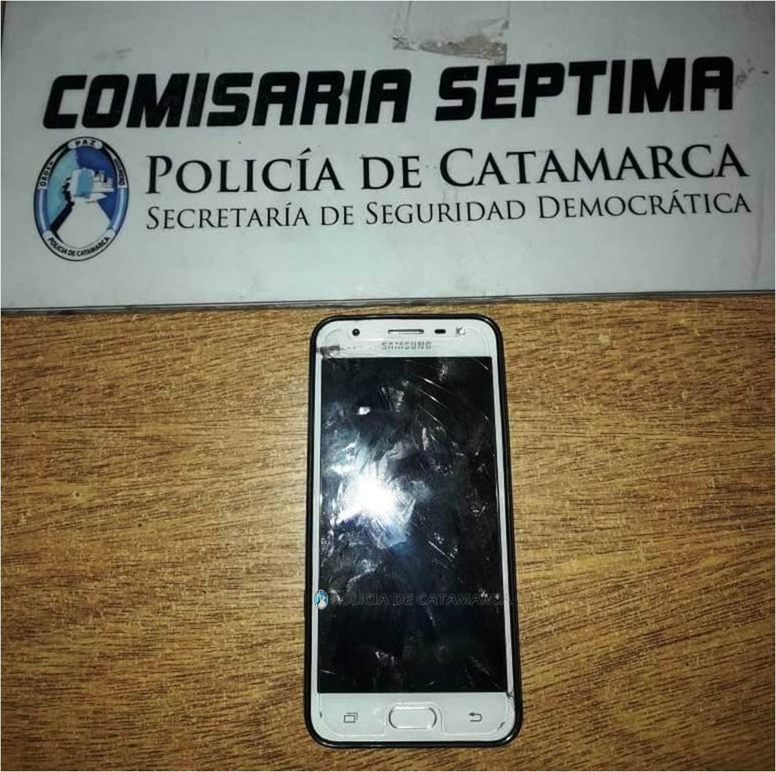 Aprehenden a un joven y recuperan un teléfono celular sustraído
