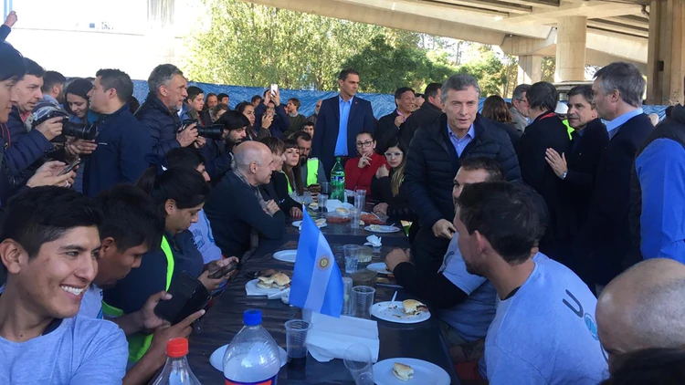 Guerra de asados entre Mauricio Macri y Alberto Fernández