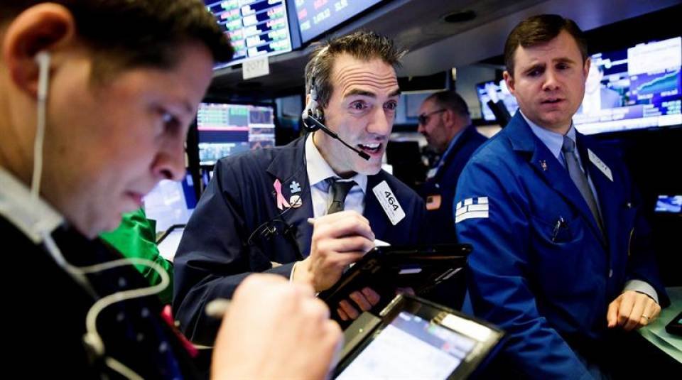 Bajo el dolar y las acciones argentinas subieron hasta 9% en Wall Street