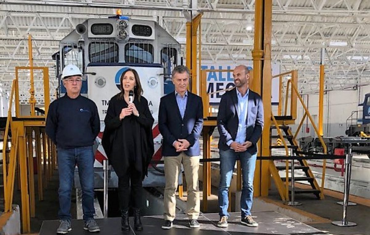 Macri inauguró un taller ferroviario y afirmó que fue posible porque “volvimos al mundo”