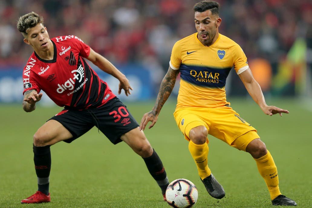 Boca juega ante Paranaense con mira a cuartos de final