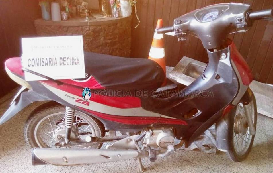 Recuperan una moto robada en la Capital