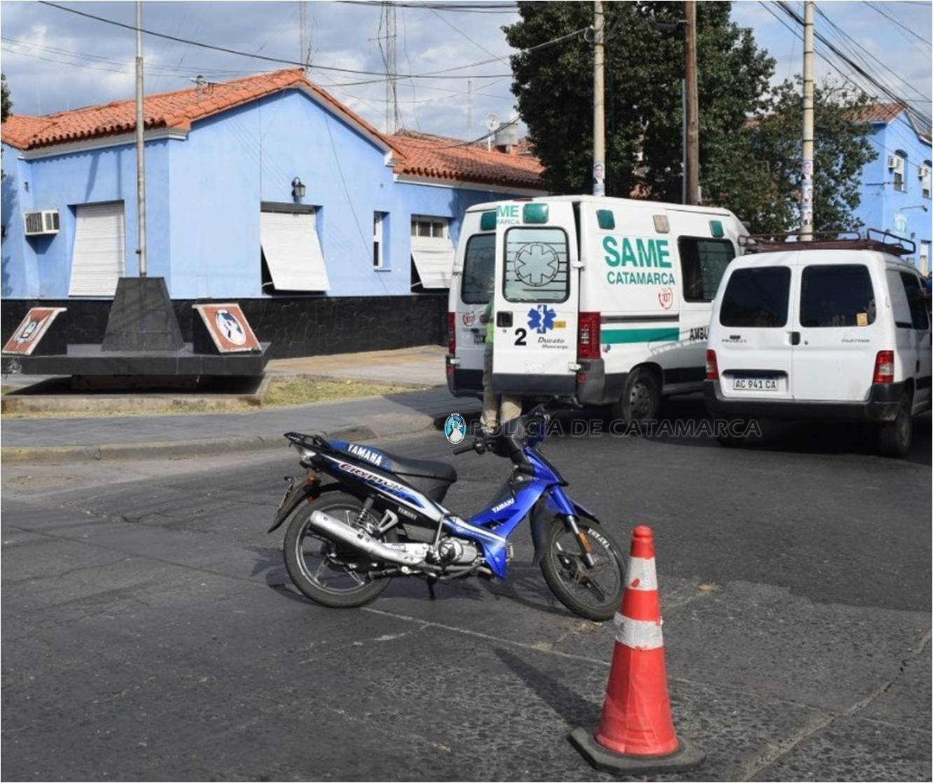 Una moto y una camioneta protagonizaron un siniestro vial