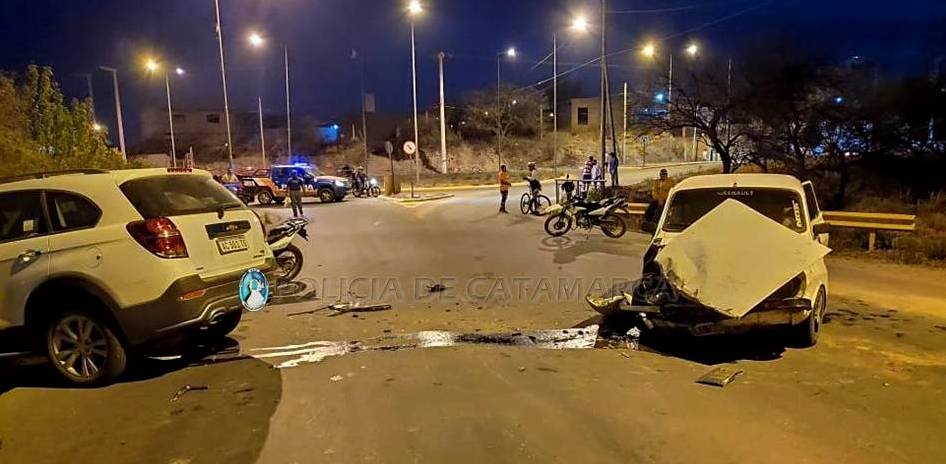 Grave siniestro vial en el sector oeste de la Capital