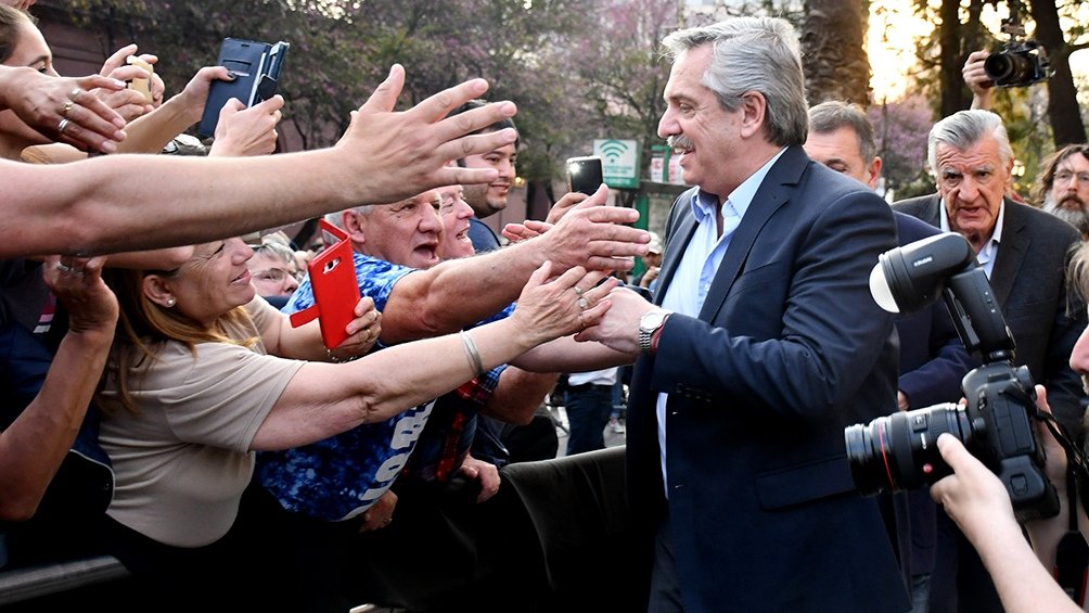 Fernández volvió a pedir no salir a la calle: «Cualquier chispa puede generar lo peor»