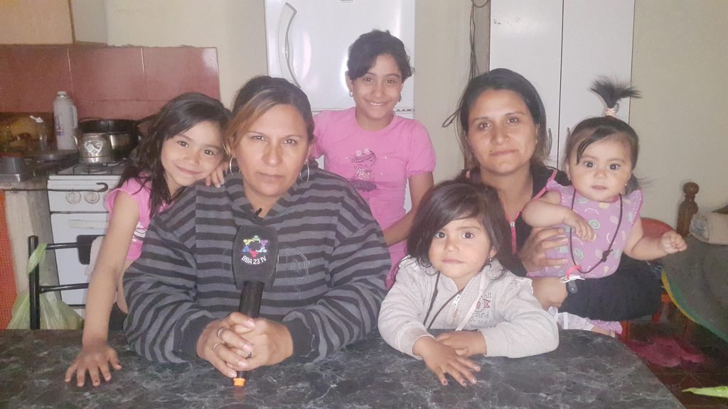 Una abuela, su hija y sus nietas al borde de quedar en la calle en Tinogasta