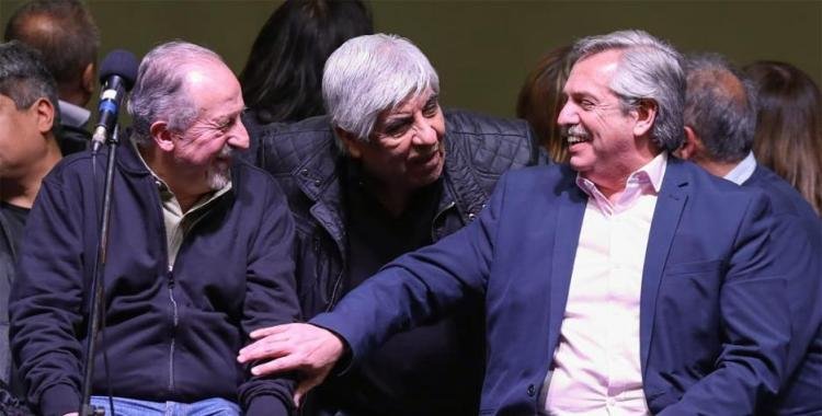 Alberto Fernández considera “un gesto enorme de madurez” la unificación de la CTA con la CGT