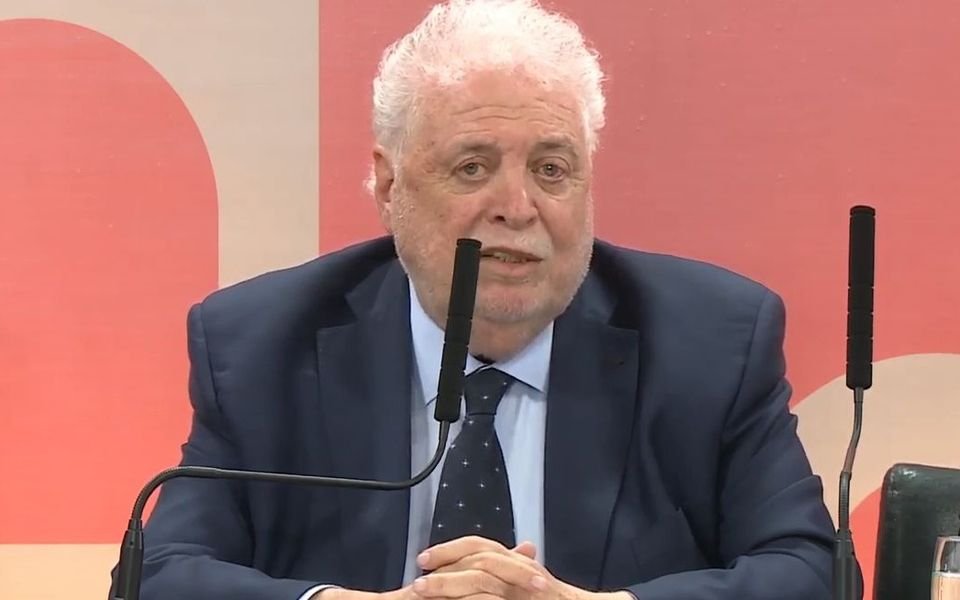 Ginés: «Hasta que muchos no estemos vacunados, no estamos exentos de volver a momentos difíciles»