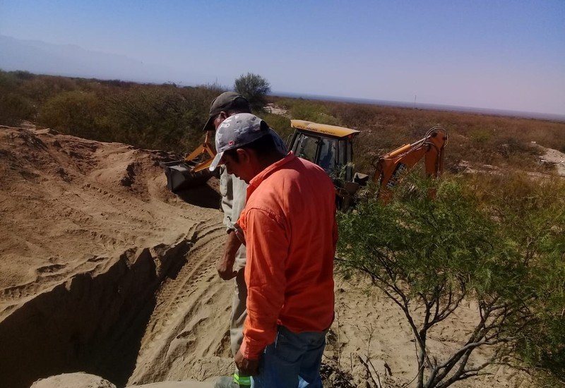 Trabajos de agua y saneamiento en el interior provincial