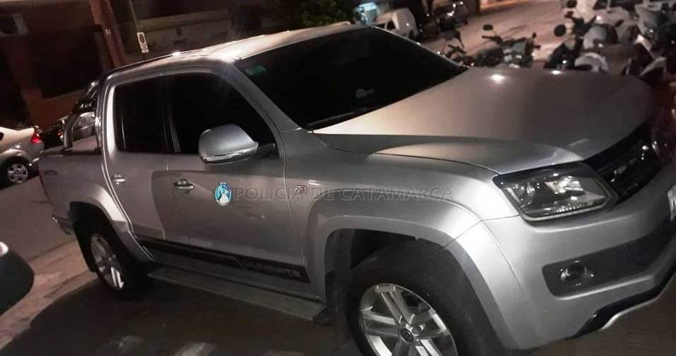 Secuestran una camioneta en el sector sur de la Capital