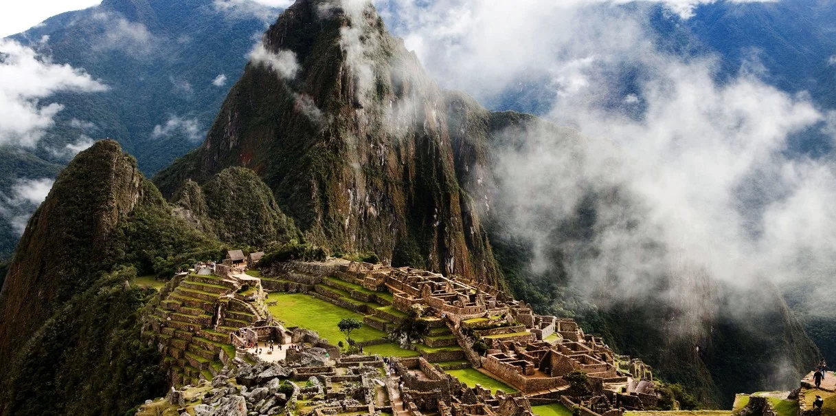 Condenaron a tres años de prisión en suspenso al turista argentino que dañó y defecó en Machu Picchu